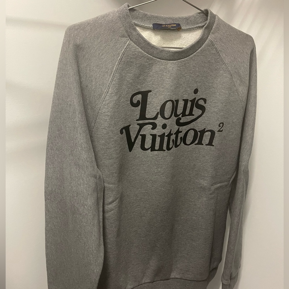 Mens Louie Vuitton crewneck